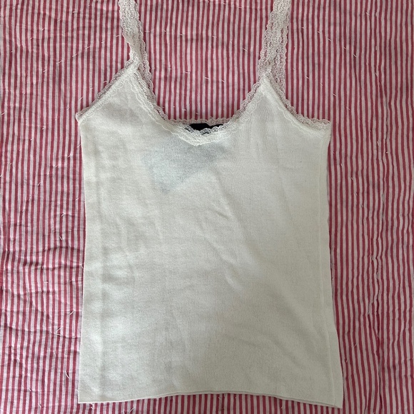 Brandy Melville Tops - Brandy Melville tank top